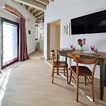 Angolo Al Giardino Delle Rose Apartment *