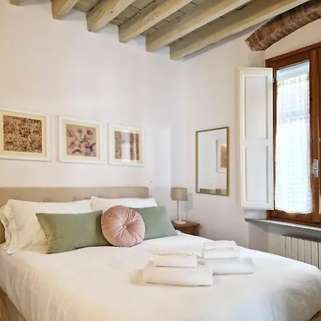 Apartment Angolo Al Giardino Delle Rose